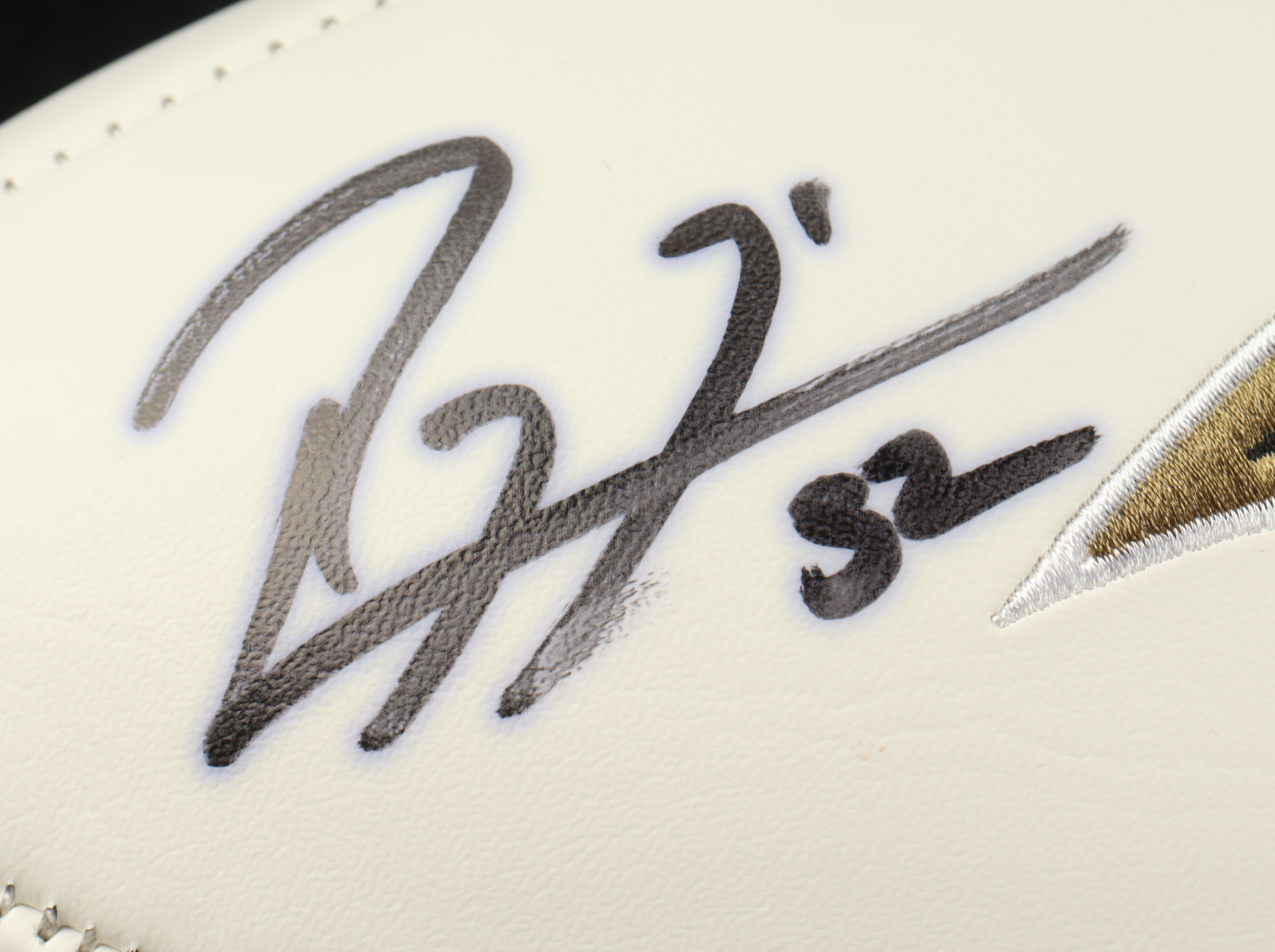 Ray Lewis Signed Ravens Logo Football Inscribed "HOF '18" (Beckett) at PristineAuction.com Ray Lewis Signed Ravens Logo Football Inscribed "HOF '18" (Beckett) at PristineAuction.com