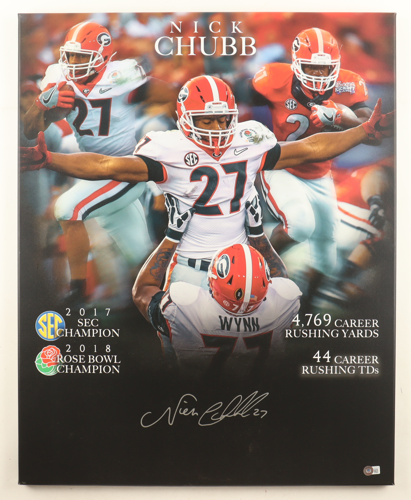 Nick Chubb Signed Georgia Bulldogs Canvas Photo (Beckett) at PristineAuction.com Nick Chubb Signed Georgia Bulldogs Canvas Photo (Beckett) at PristineAuction.com