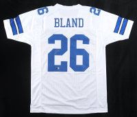 DaRon Bland Signed Jersey (Beckett) at PristineAuction.com