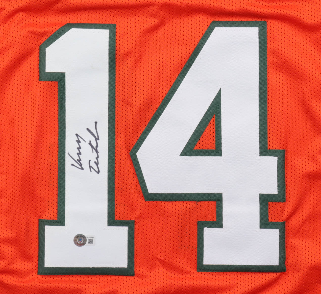 Vinny Testaverde Signed Jersey (Beckett) at PristineAuction.com Vinny Testaverde Signed Jersey (Beckett) at PristineAuction.com
