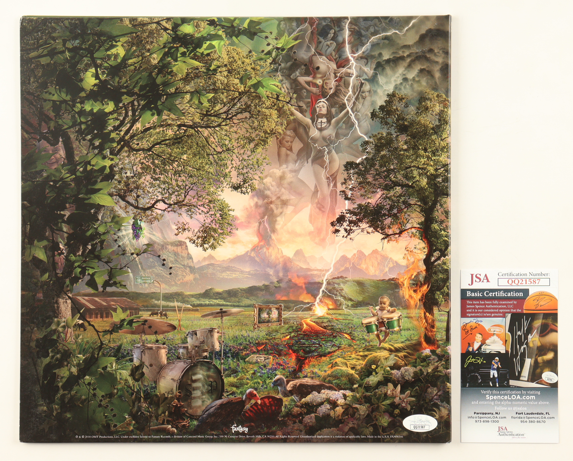 Steve Perry Signed "Traces" Vinyl Record Album Slipcover (JSA) at PristineAuction.com Steve Perry Signed "Traces" Vinyl Record Album Slipcover (JSA) at PristineAuction.com