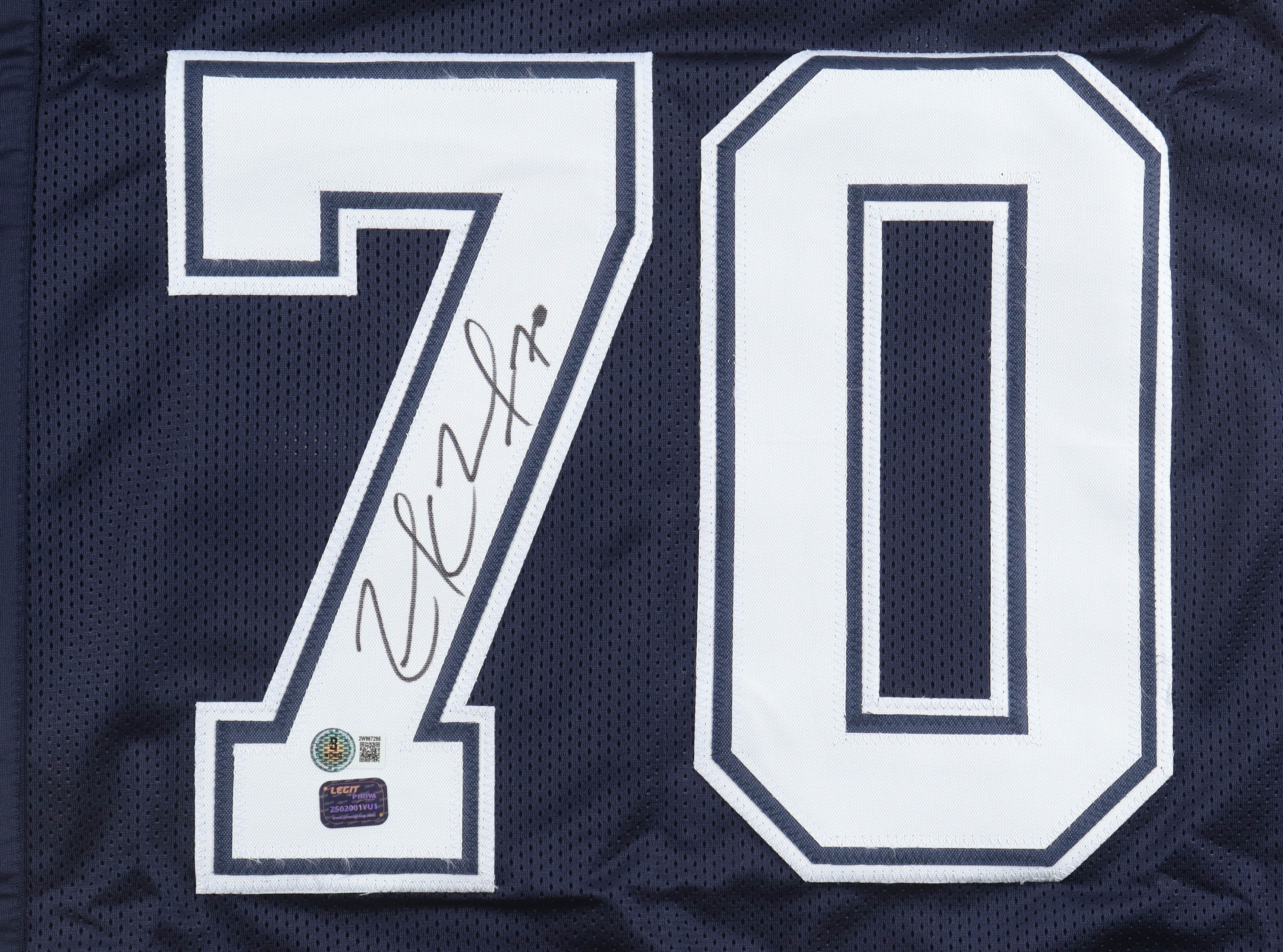 Zack Martin Signed Jersey (Beckett & Prova) at PristineAuction.com Zack Martin Signed Jersey (Beckett & Prova) at PristineAuction.com