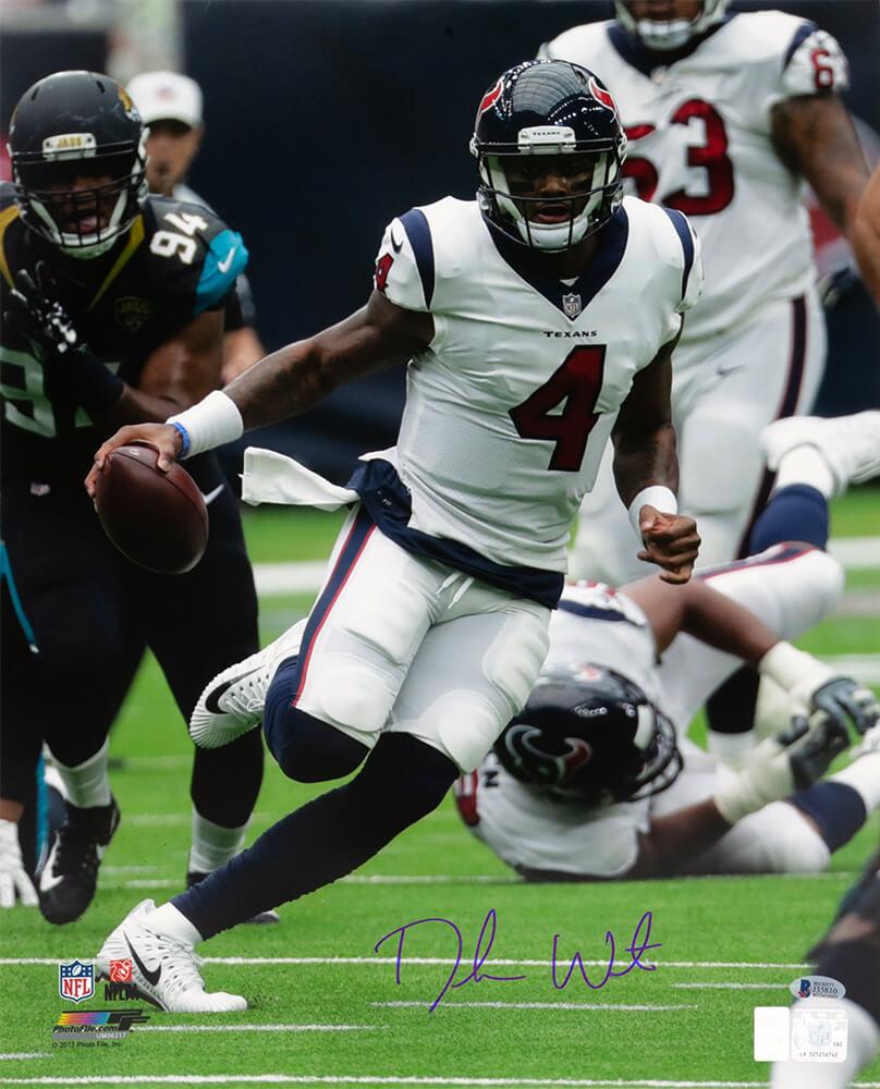 Deshaun Watson Signed Texans 16x20 Photo (Beckett) at PristineAuction.com Deshaun Watson Signed Texans 16x20 Photo (Beckett) at PristineAuction.com