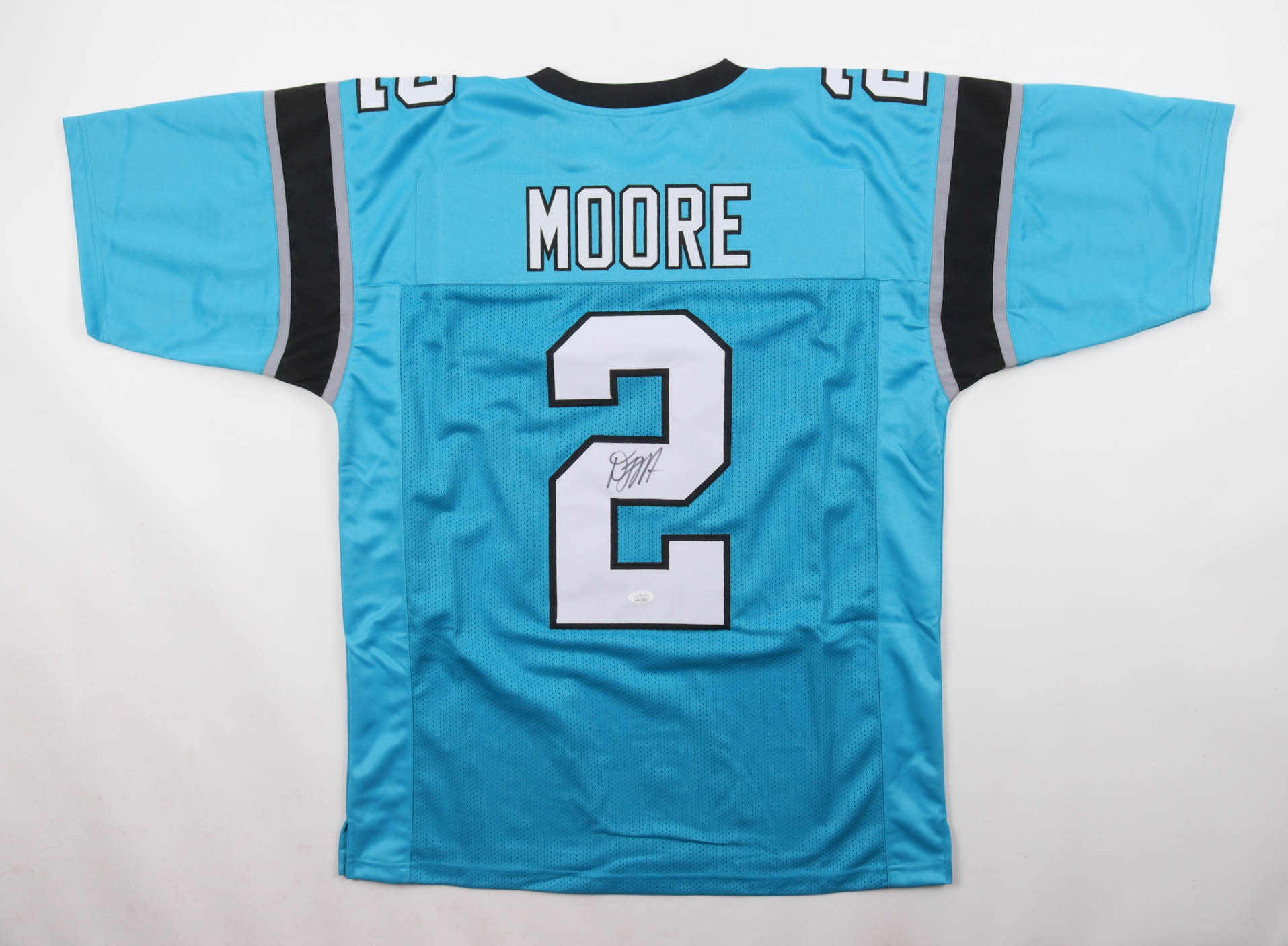 D.J. Moore Signed Jersey (JSA) at PristineAuction.com D.J. Moore Signed Jersey (JSA) at PristineAuction.com