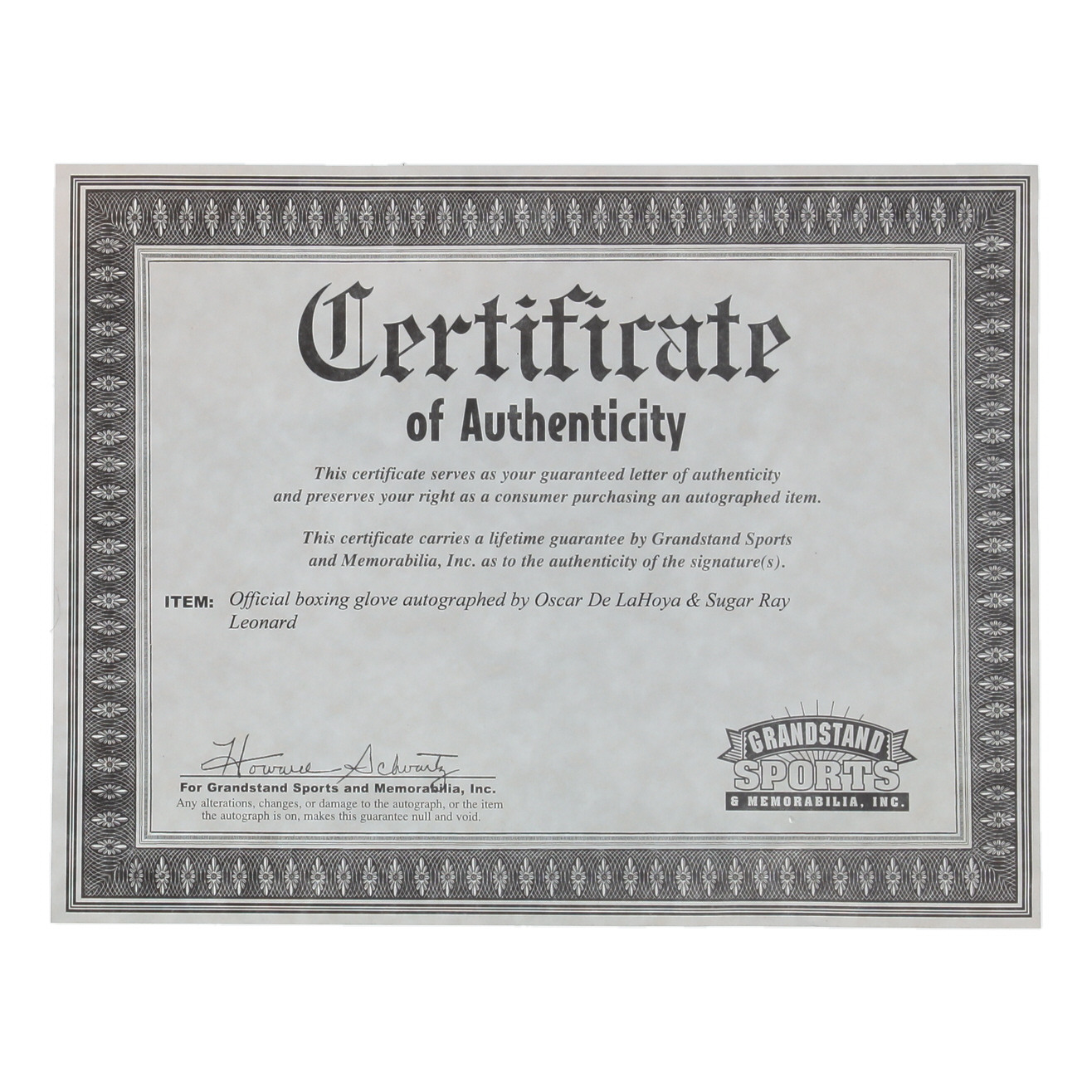 Oscar De La Hoya & Sugar Ray Robinson Signed Everlast Boxing Glove (Beckett & Grandstand) at PristineAuction.com Oscar De La Hoya & Sugar Ray Robinson Signed Everlast Boxing Glove (Beckett & Grandstand) at PristineAuction.com