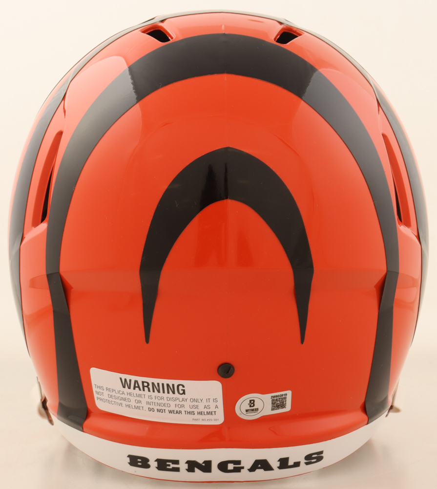 Logan Wilson Signed Bengals Full-Size Speed Helmet Inscribed "Welcome To The Jungle!" (Beckett) at PristineAuction.com Logan Wilson Signed Bengals Full-Size Speed Helmet Inscribed "Welcome To The Jungle!" (Beckett) at PristineAuction.com