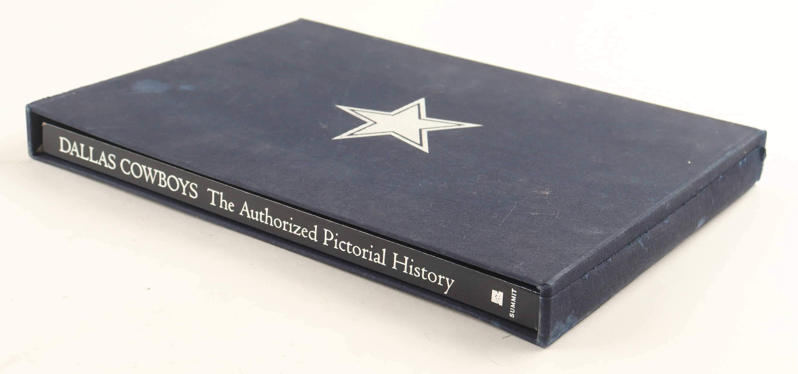 Jerry Jones Signed "Dallas Cowboys: The Authorized Pictorial History" Hardcover Book (JSA) at PristineAuction.com Jerry Jones Signed "Dallas Cowboys: The Authorized Pictorial History" Hardcover Book (JSA) at PristineAuction.com