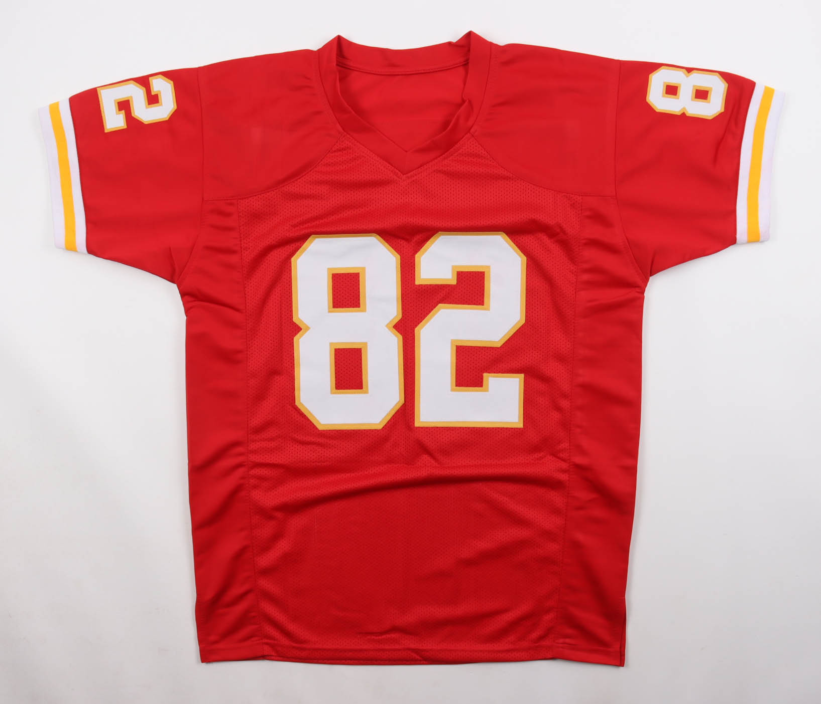 Dwayne Bowe Signed Jersey (Beckett & Prova) at PristineAuction.com Dwayne Bowe Signed Jersey (Beckett & Prova) at PristineAuction.com