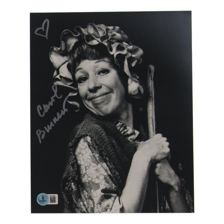 Carol Burnett Signed "The Carol Burnett Show" 8x10 Photo (Beckett) at PristineAuction.com Carol Burnett Signed "The Carol Burnett Show" 8x10 Photo (Beckett) at PristineAuction.com