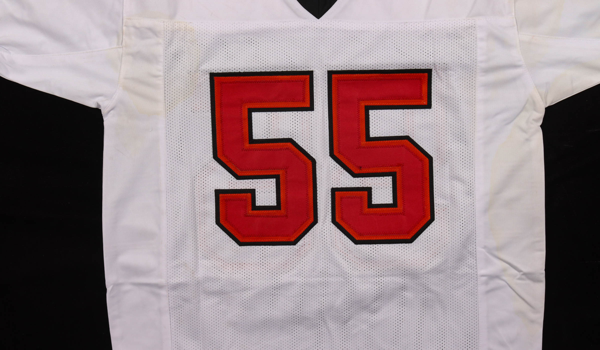 Derrick Brooks Signed Jersey (Beckett) at PristineAuction.com Derrick Brooks Signed Jersey (Beckett) at PristineAuction.com