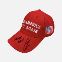 Robert O'Neill Signed "MAKE AMERICA GREAT AGAIN" Donald Trump Campaign Hat (PSA) at PristineAuction.com
