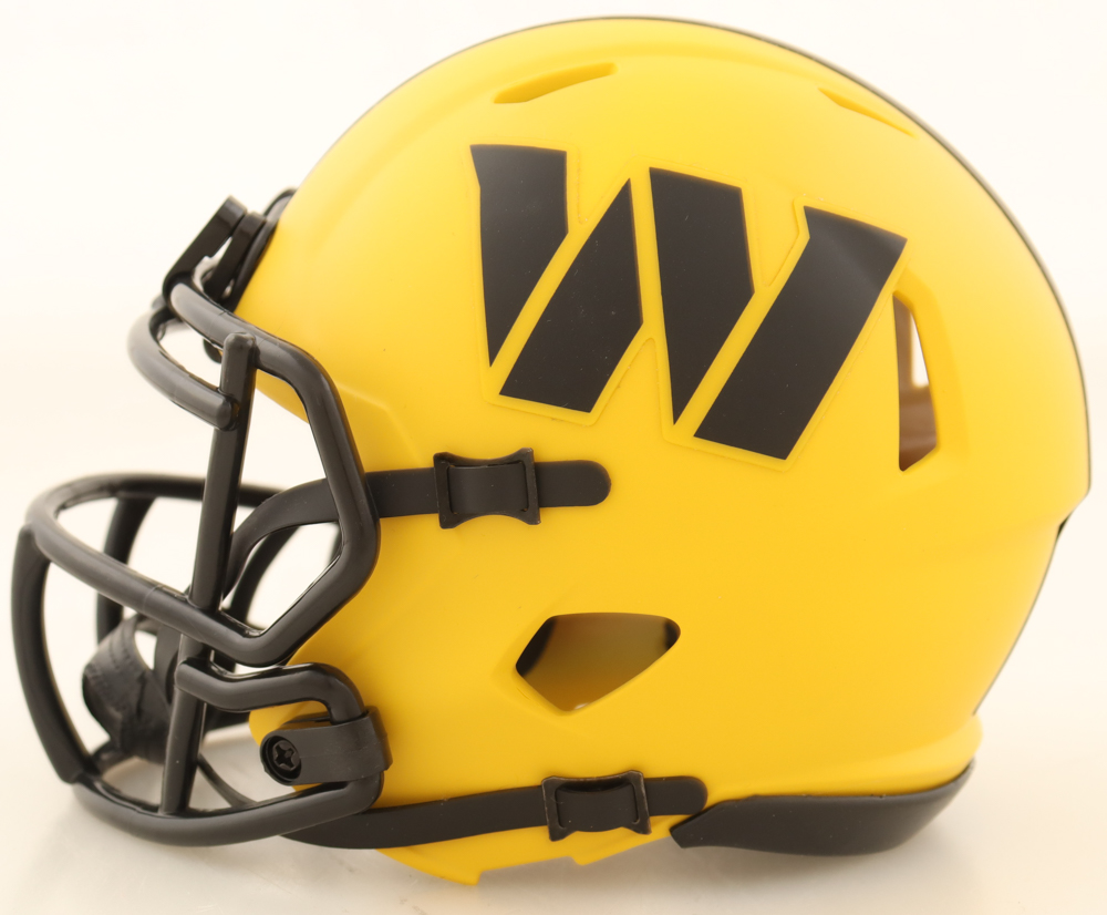 Dan Quinn Signed Commanders Rave Alternate Speed Mini Helmet (JSA) at PristineAuction.com Dan Quinn Signed Commanders Rave Alternate Speed Mini Helmet (JSA) at PristineAuction.com