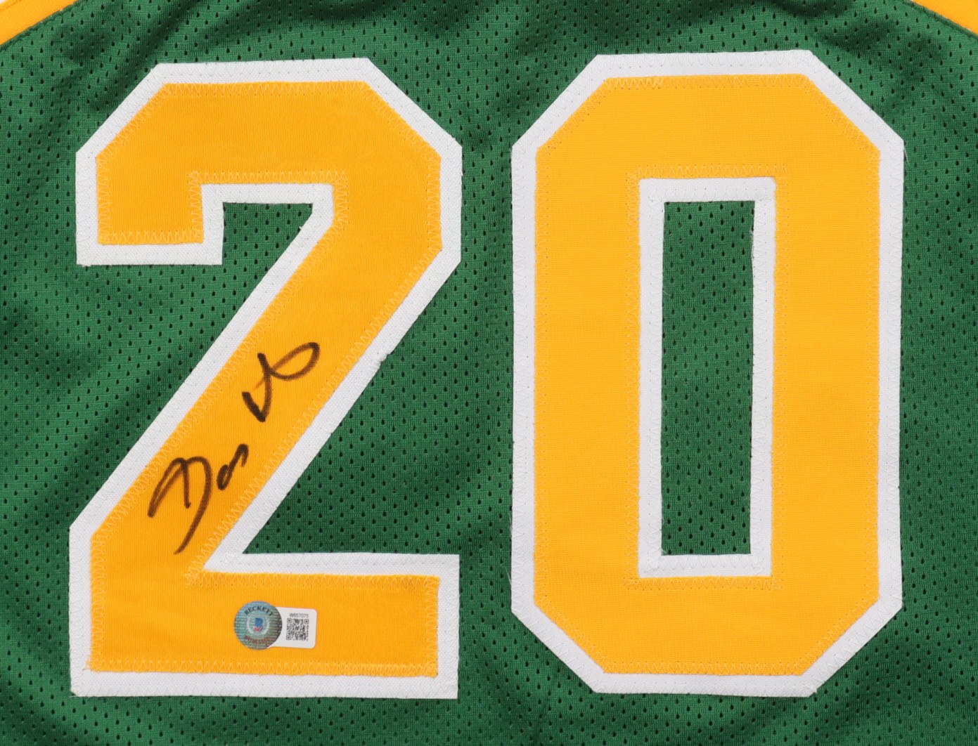 Gary Payton Signed Jersey (Beckett) at PristineAuction.com Gary Payton Signed Jersey (Beckett) at PristineAuction.com