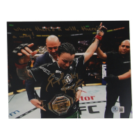 Raquel Pennington Signed 8x10 Photo (Beckett) at PristineAuction.com