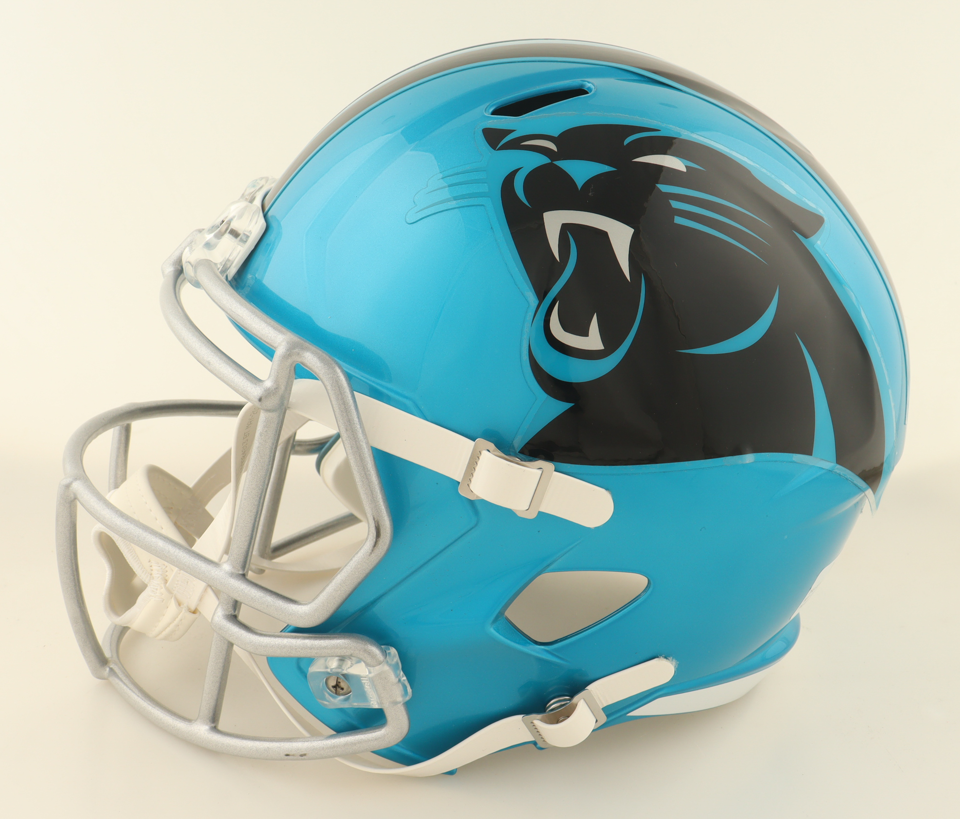 Chuba Hubbard Signed Panthers Full-Size Flash Alternate Speed Helmet (Beckett) at PristineAuction.com Chuba Hubbard Signed Panthers Full-Size Flash Alternate Speed Helmet (Beckett) at PristineAuction.com