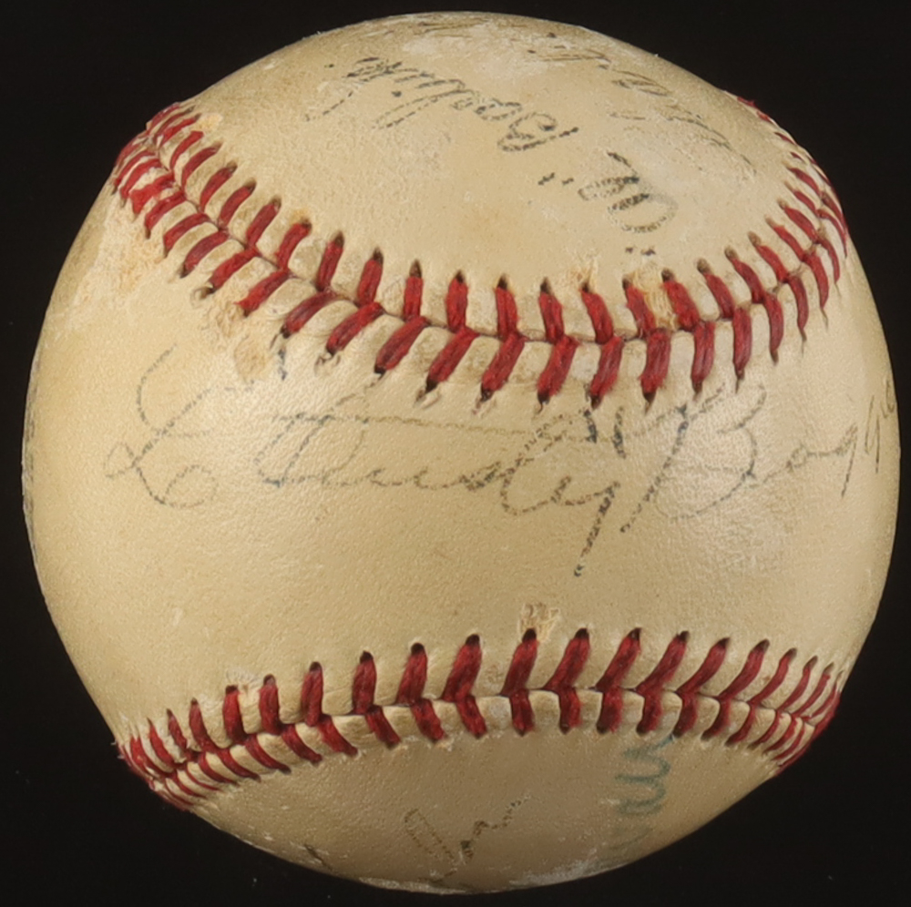 Circa 1940's Umpires ONL Baseball Signed By (6) With Al Barlick, Jocko Conlan, Bill McGowan, Charlie Berry (JSA) at PristineAuction.com Circa 1940's Umpires ONL Baseball Signed By (6) With Al Barlick, Jocko Conlan, Bill McGowan, Charlie Berry (JSA) at PristineAuction.com