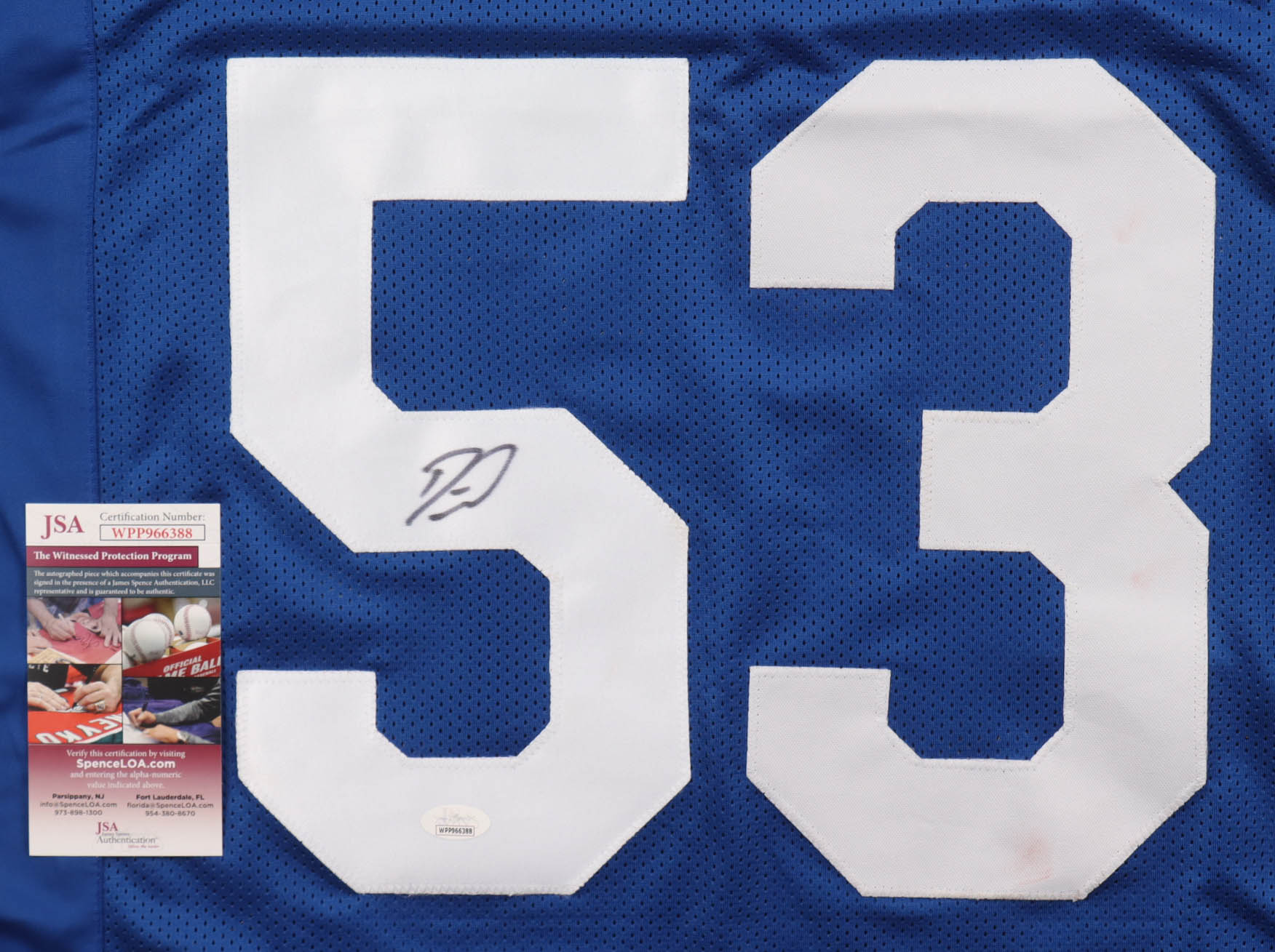 Darius Leonard Signed Jersey (JSA) at PristineAuction.com Darius Leonard Signed Jersey (JSA) at PristineAuction.com