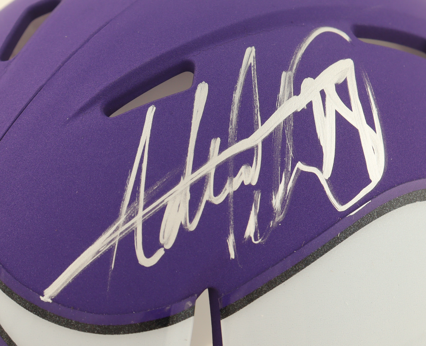 Adrian Peterson Signed Vikings Speed Mini Helmet (Beckett) at PristineAuction.com Adrian Peterson Signed Vikings Speed Mini Helmet (Beckett) at PristineAuction.com