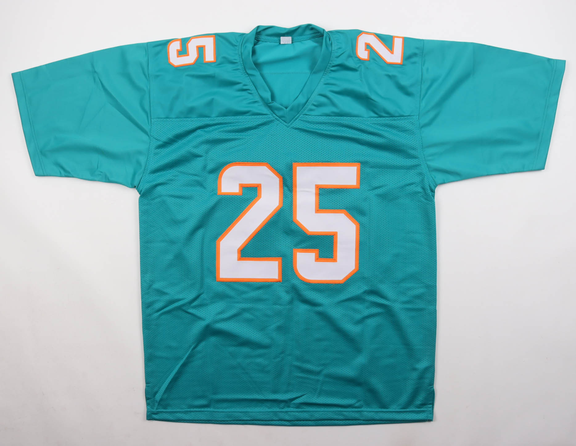 Jaylen Wright Signed Jersey (Beckett) at PristineAuction.com Jaylen Wright Signed Jersey (Beckett) at PristineAuction.com