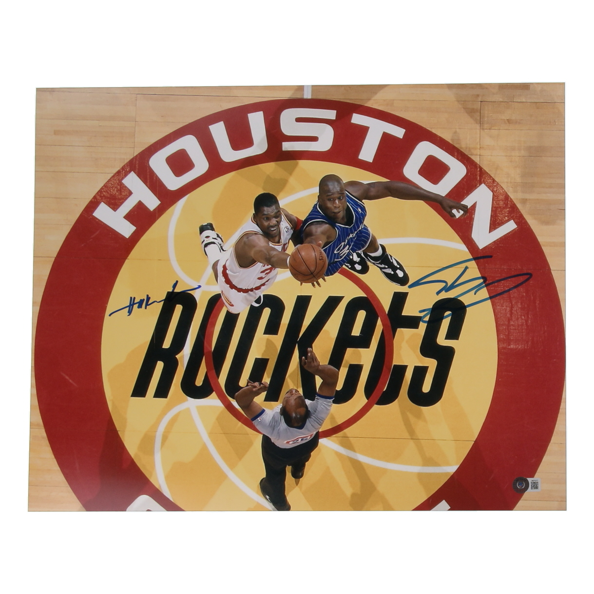 Shaquille O'Neal & Hakeem Olajuwon Signed 16x20 Photo (Beckett) at PristineAuction.com Shaquille O'Neal & Hakeem Olajuwon Signed 16x20 Photo (Beckett) at PristineAuction.com
