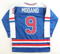 Mike Modano Signed Jersey (Beckett) at PristineAuction.com