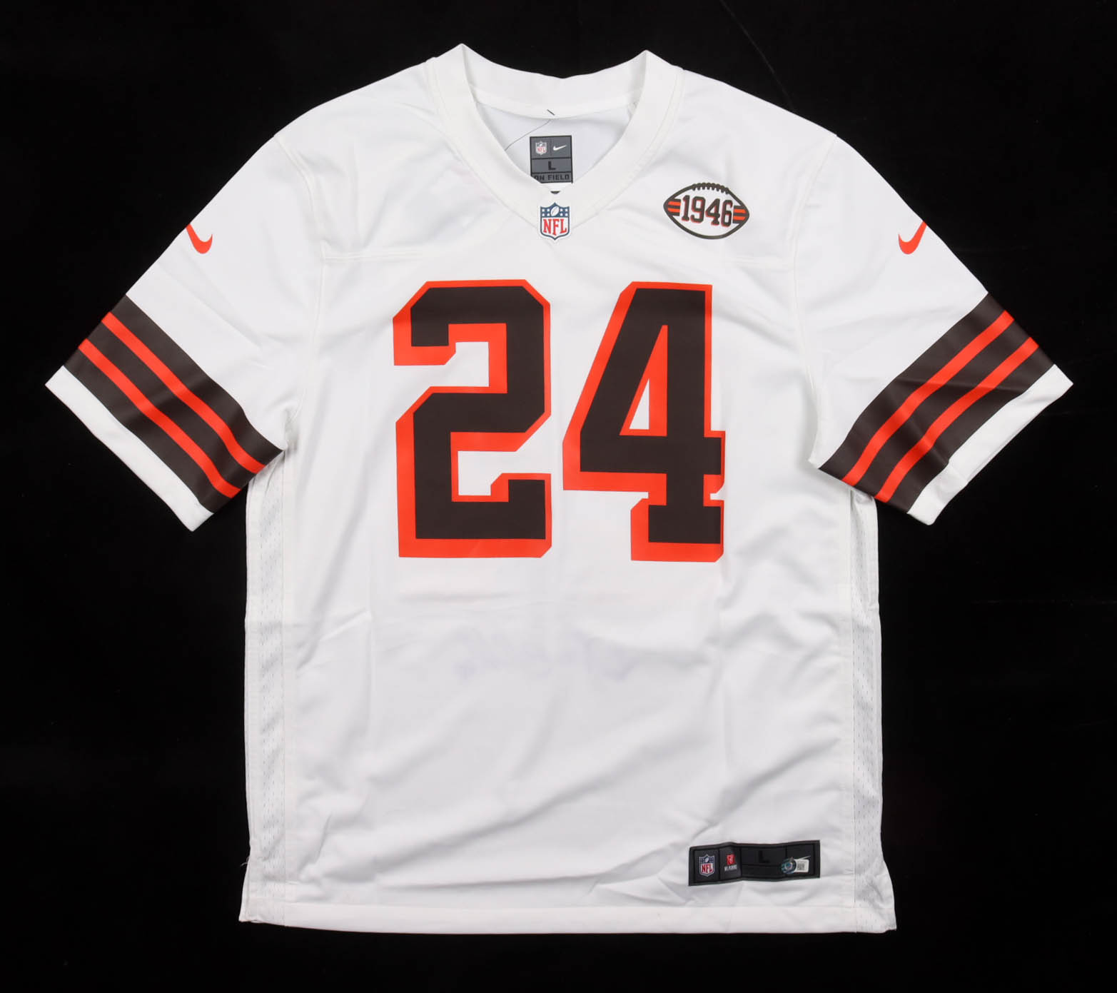Nick Chubb Signed Browns Nike Authentic Jersey (Beckett) at PristineAuction.com Nick Chubb Signed Browns Nike Authentic Jersey (Beckett) at PristineAuction.com