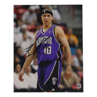 Mike Bibby Signed Kings 8x10 Photo (Beckett) at PristineAuction.com