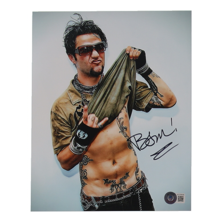 Bam Margera Signed 8x10 Photo (Beckett) at PristineAuction.com Bam Margera Signed 8x10 Photo (Beckett) at PristineAuction.com