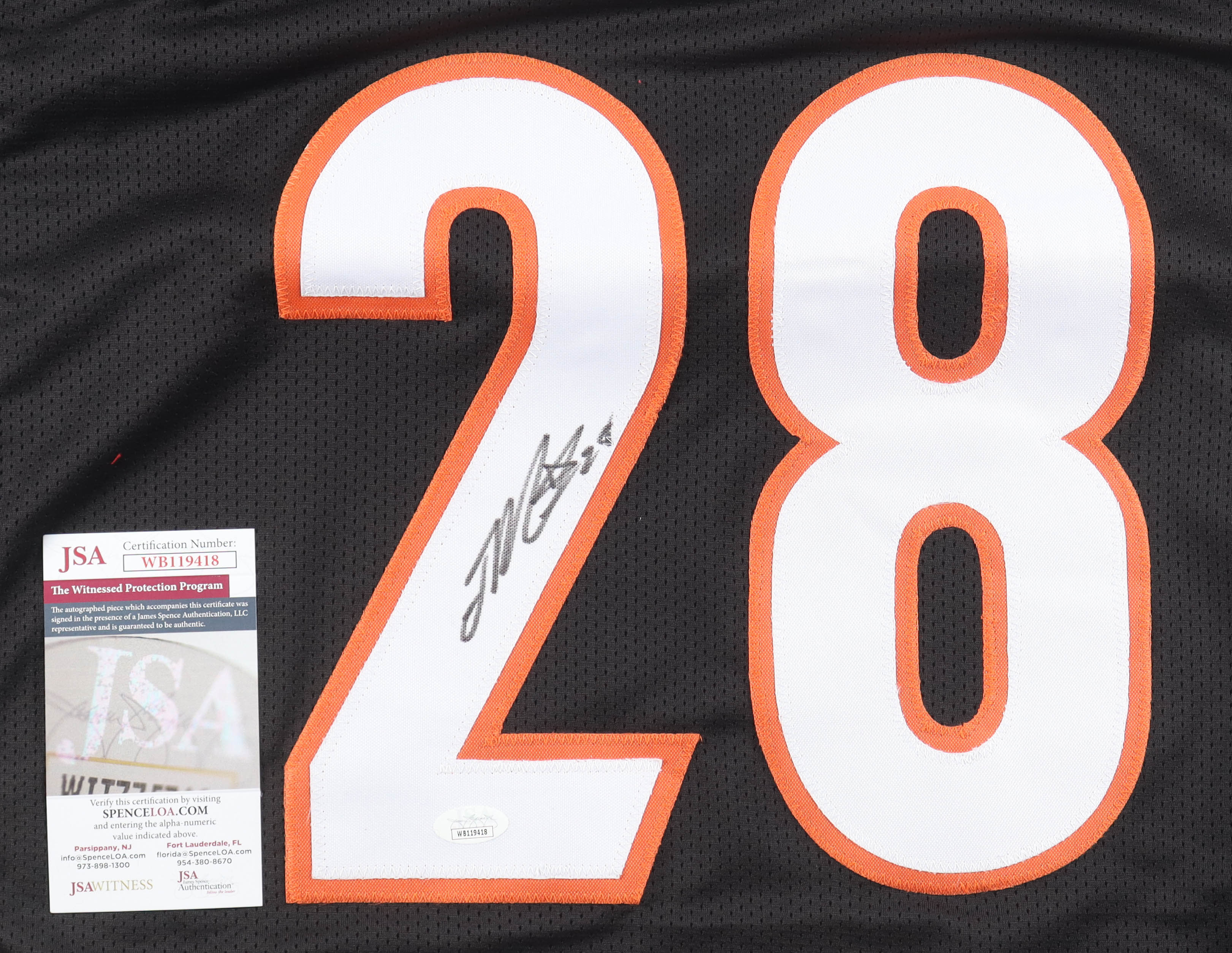 Joe Mixon Signed Jersey (JSA) at PristineAuction.com Joe Mixon Signed Jersey (JSA) at PristineAuction.com