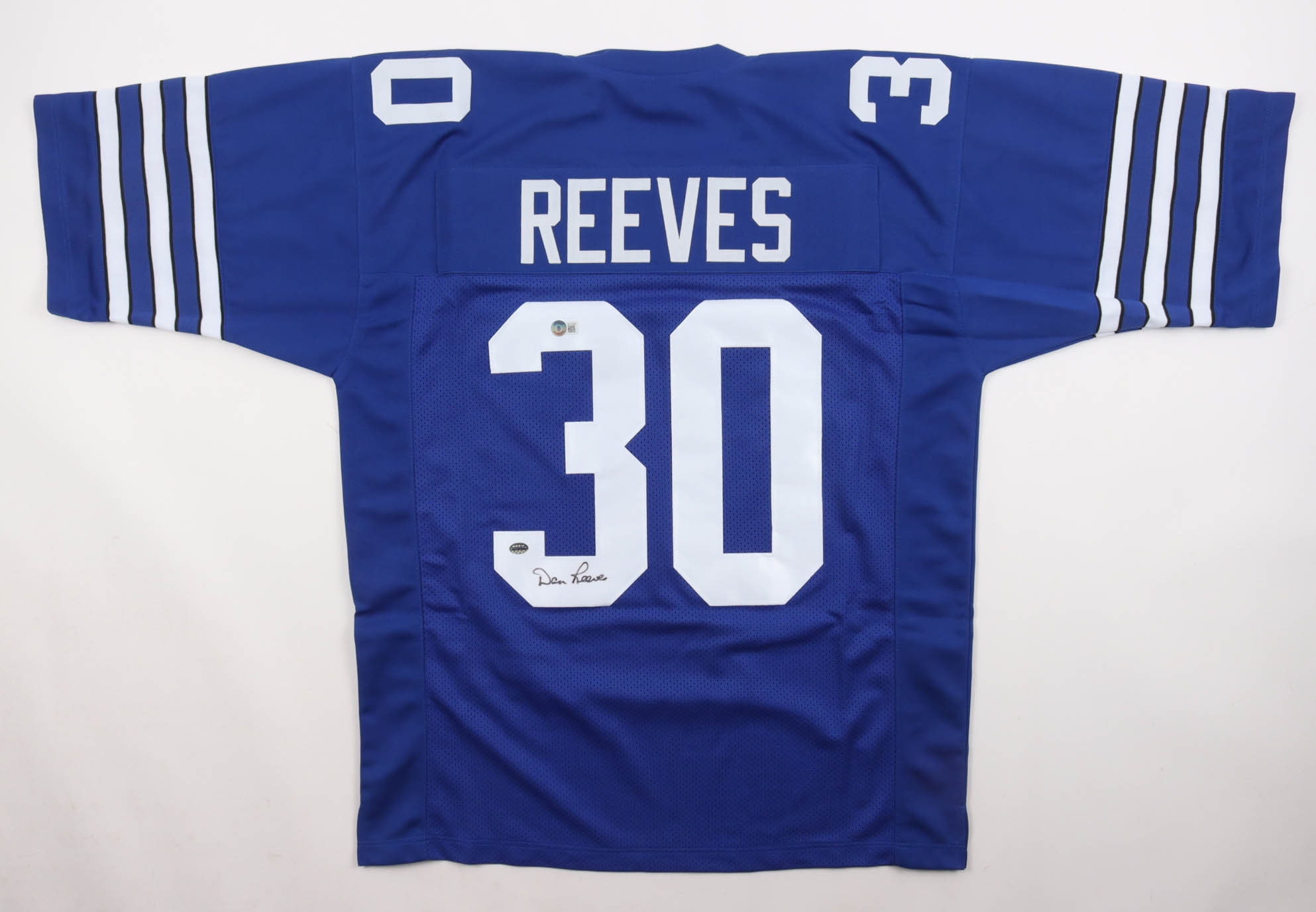 Dan Reeves Signed Jersey (Beckett & Reeves) at PristineAuction.com Dan Reeves Signed Jersey (Beckett & Reeves) at PristineAuction.com
