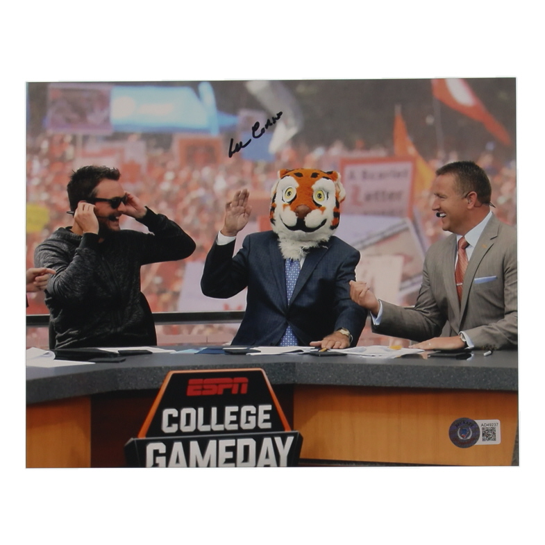 Lee Corso Signed 8x10 Photo (Beckett) at PristineAuction.com Lee Corso Signed 8x10 Photo (Beckett) at PristineAuction.com