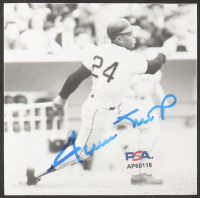 Willie Mays Signed 4x4 Photo (PSA) at PristineAuction.com