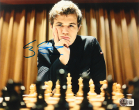 Magnus Carlsen Signed 8x10 Photo (Beckett) at PristineAuction.com