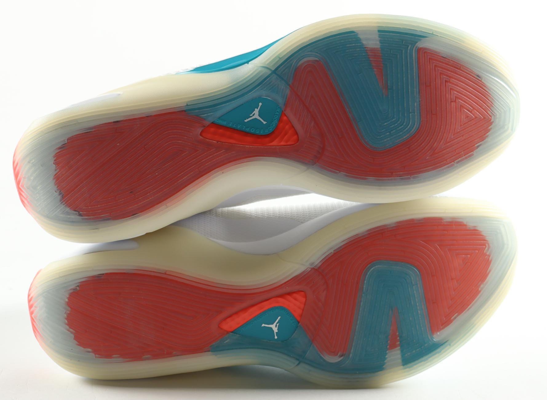 Luka Doncic Signed Pair of Jordan Luka 1 Basketball Shoes (Beckett) at PristineAuction.com Luka Doncic Signed Pair of Jordan Luka 1 Basketball Shoes (Beckett) at PristineAuction.com