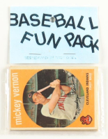 1959 Topps Baseball Card Fun Pack with (10) Cards at PristineAuction.com