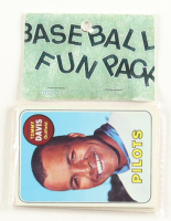 1969 Topps Baseball Card Fun Pack with (10) Cards at PristineAuction.com