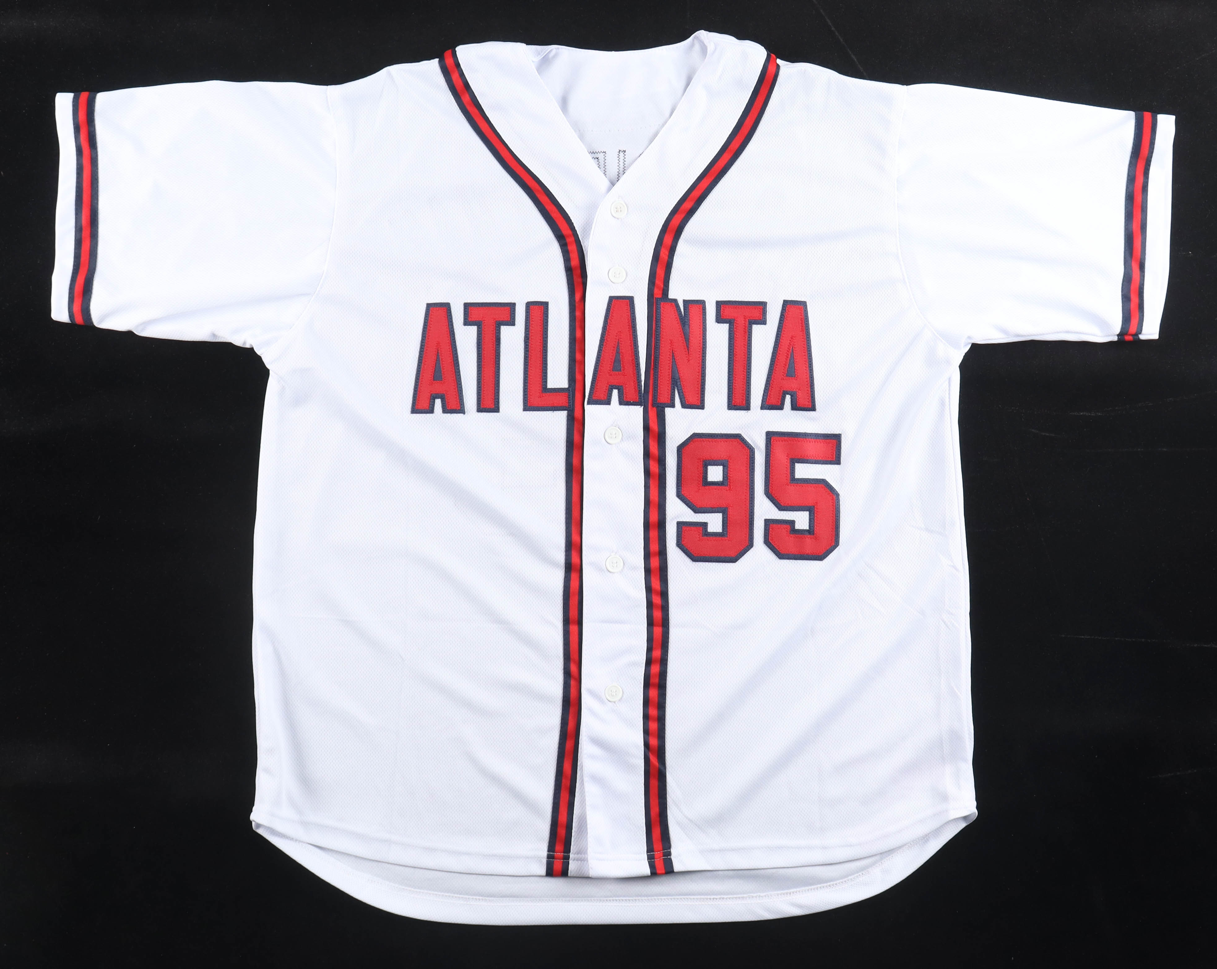 1995 World Series Champions Jersey Signed By (6) With Dave Justice, Steve Avery, Mark Wohlers, Kent Mercker (JSA) at PristineAuction.com 1995 World Series Champions Jersey Signed By (6) With Dave Justice, Steve Avery, Mark Wohlers, Kent Mercker (JSA) at PristineAuction.com