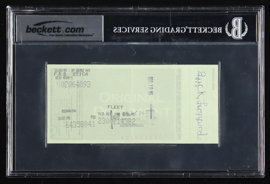 Buck Leonard Signed 1995 Fleet Bank Personal Check (Beckett) at PristineAuction.com Buck Leonard Signed 1995 Fleet Bank Personal Check (Beckett) at PristineAuction.com