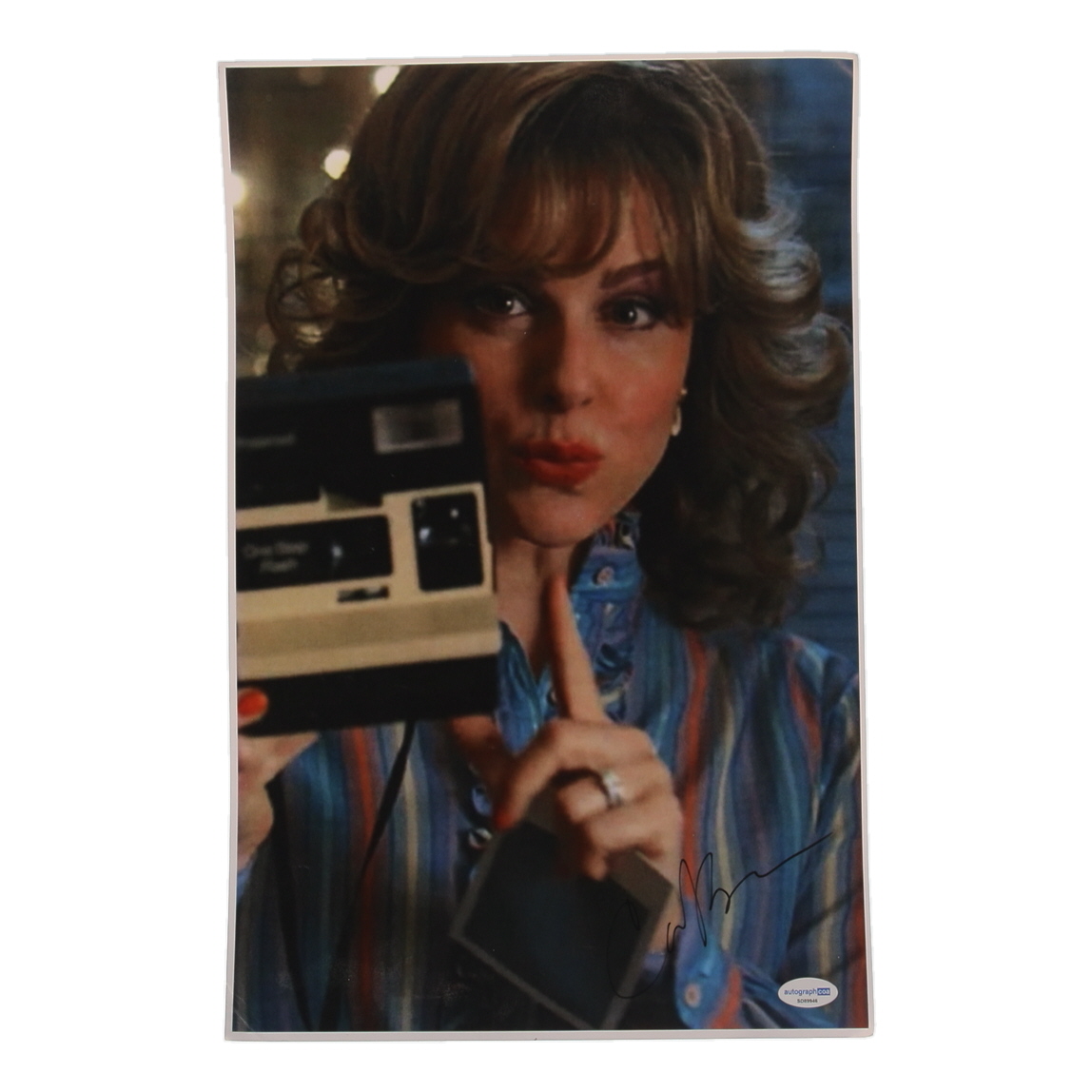 Cara Buono Signed "Stranger Things" 11x17 Photo (ACOA) at PristineAuction.com Cara Buono Signed "Stranger Things" 11x17 Photo (ACOA) at PristineAuction.com