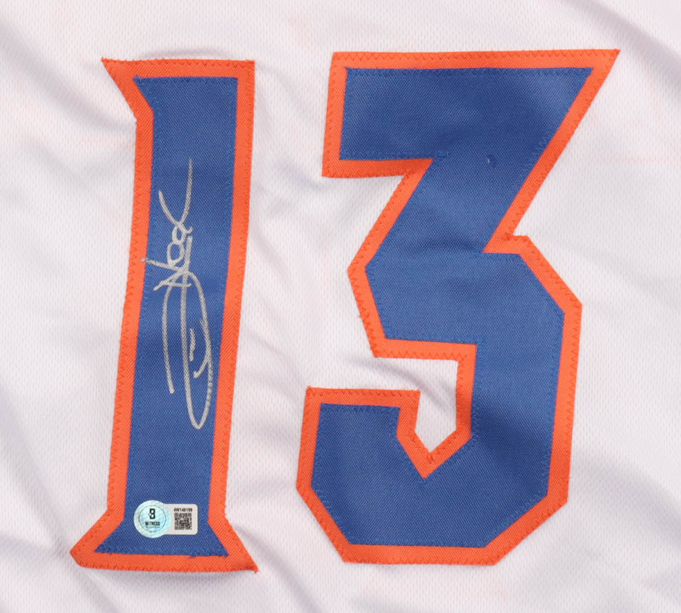 Joakim Noah Signed Jersey (Beckett) at PristineAuction.com Joakim Noah Signed Jersey (Beckett) at PristineAuction.com