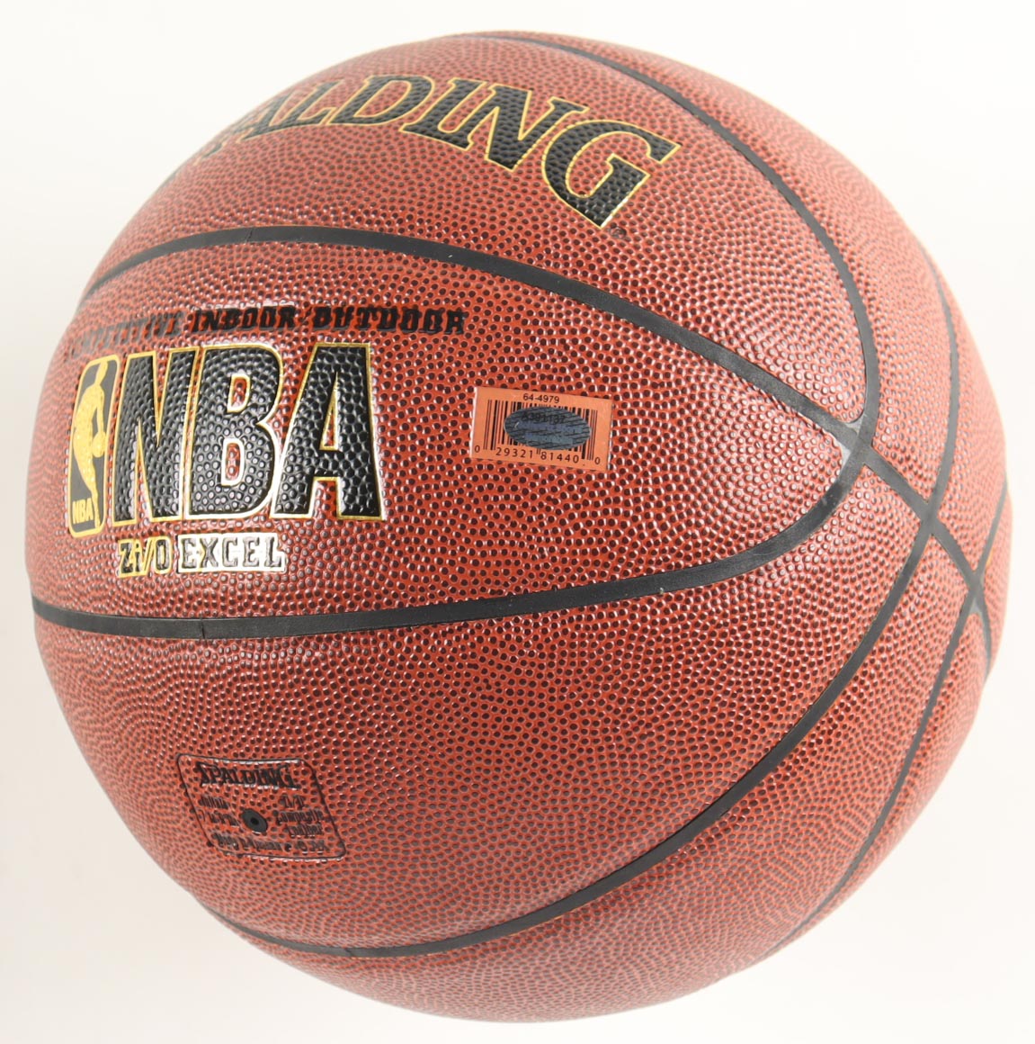 Kareem Abdul-Jabbar Signed NBA Basketball With Display Case Inscribed "38,387 Career Pts" (Schwartz Sports) at PristineAuction.com Kareem Abdul-Jabbar Signed NBA Basketball With Display Case Inscribed "38,387 Career Pts" (Schwartz Sports) at PristineAuction.com