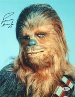 Peter Mayhew Signed "Star Wars" 11x14 Photo (Beckett) at PristineAuction.com
