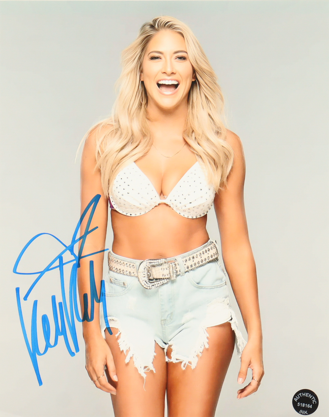 Barbie "Kelly Kelly" Blank Signed 8x10 Photo (Authentic Ink) at PristineAuction.com Barbie "Kelly Kelly" Blank Signed 8x10 Photo (Authentic Ink) at PristineAuction.com