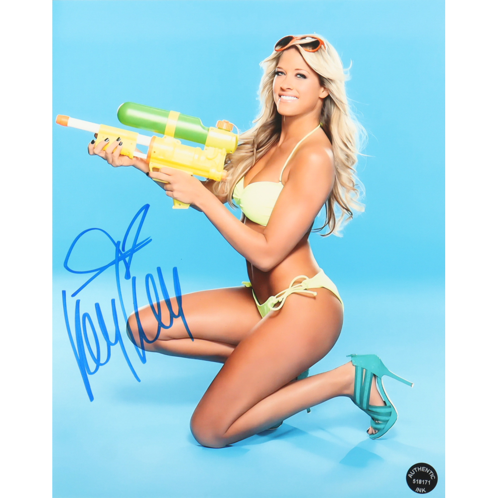 Barbie "Kelly Kelly" Blank Signed 8x10 Photo (Authentic Ink) at PristineAuction.com