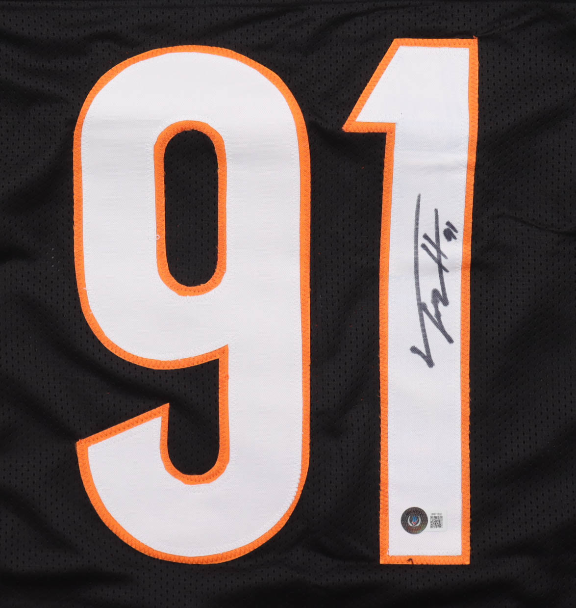 Trey Hendrickson Signed Jersey (Beckett) at PristineAuction.com Trey Hendrickson Signed Jersey (Beckett) at PristineAuction.com