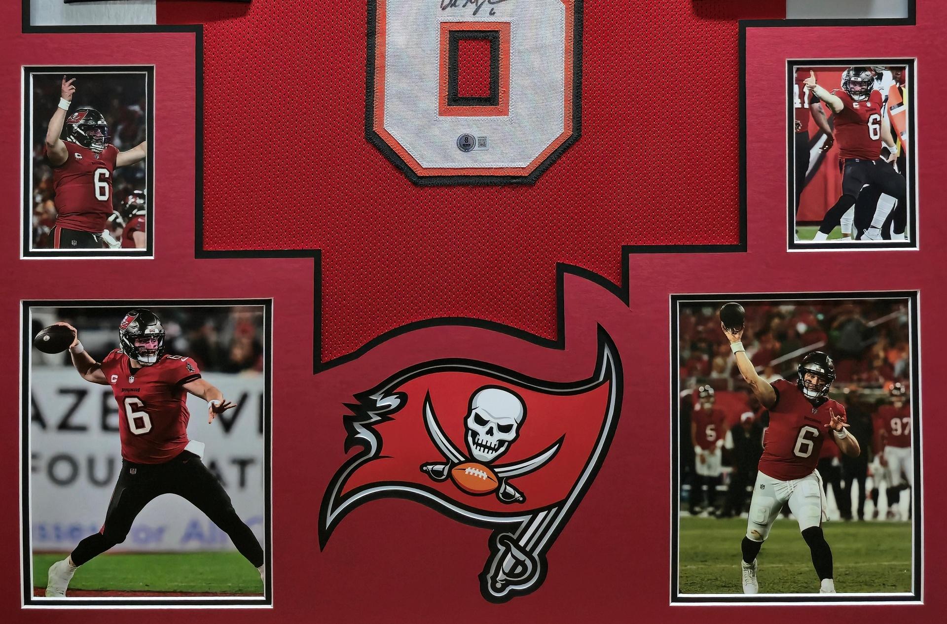 Baker Mayfield Signed Custom Framed Jersey Display (Beckett) at PristineAuction.com Baker Mayfield Signed Custom Framed Jersey Display (Beckett) at PristineAuction.com