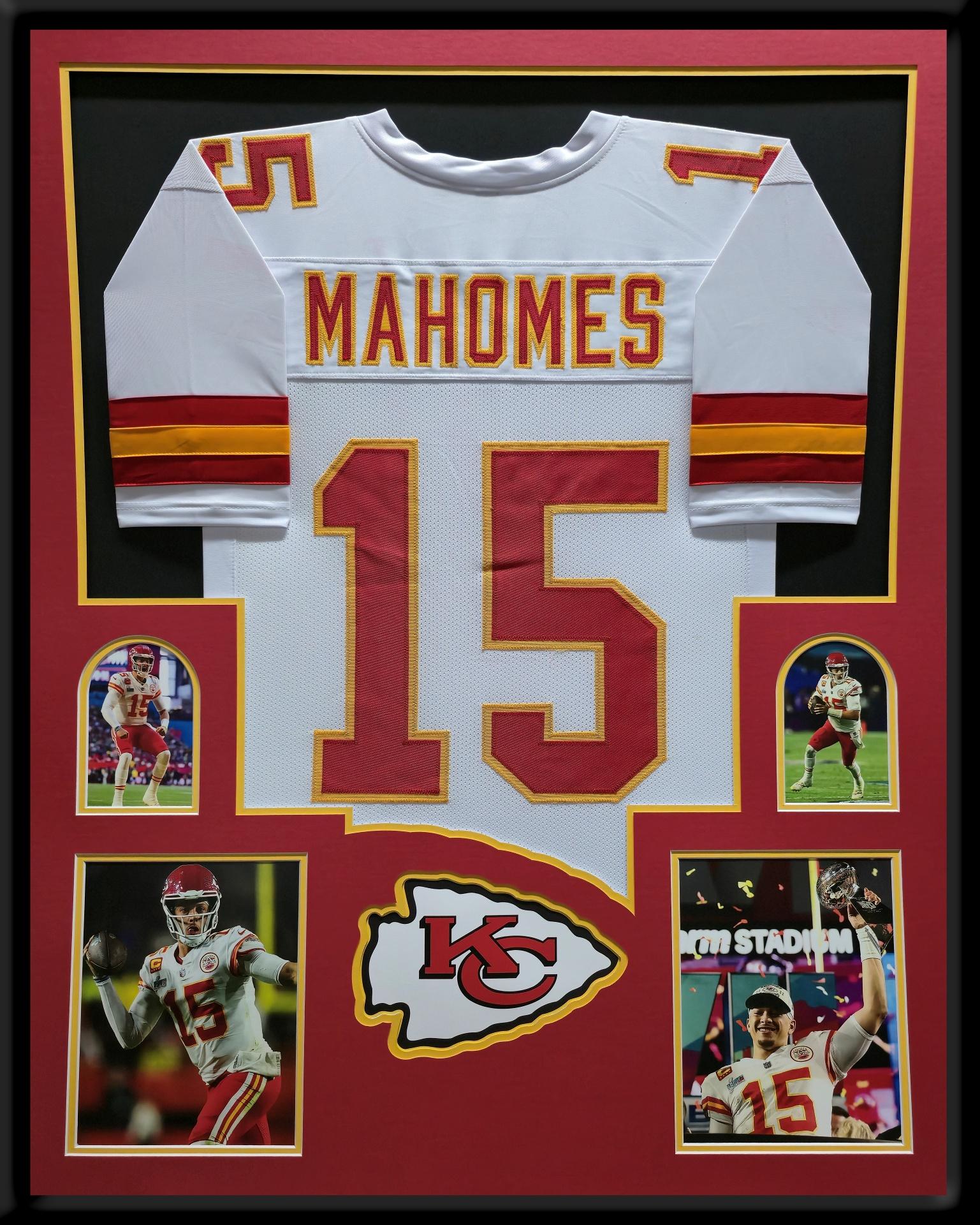 Patrick Mahomes Custom Framed Jersey Display at PristineAuction.com Patrick Mahomes Custom Framed Jersey Display at PristineAuction.com