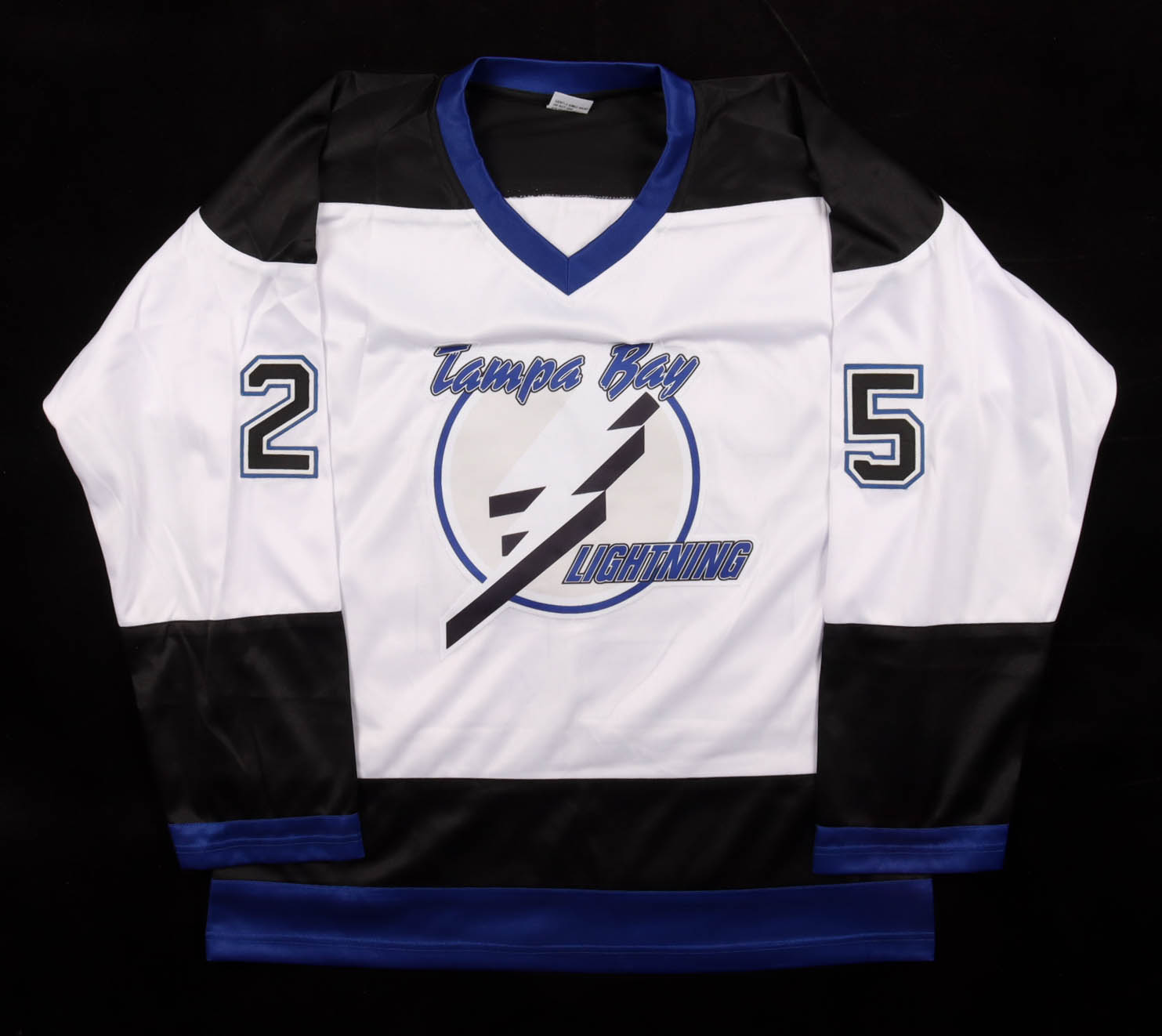 Dave Andreychuk Signed Jersey (JSA) at PristineAuction.com Dave Andreychuk Signed Jersey (JSA) at PristineAuction.com