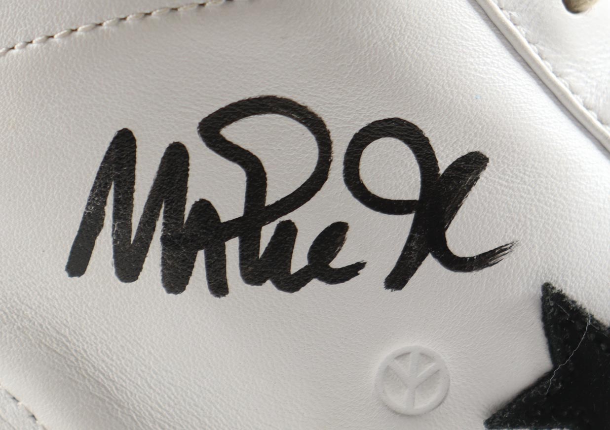 Magic Johnson & Larry Bird Signed Pair of (2) Converse All Star Leather Basketball Shoes with Photo Display Case (Beckett & PSA) at PristineAuction.com Magic Johnson & Larry Bird Signed Pair of (2) Converse All Star Leather Basketball Shoes with Photo Display Case (Beckett & PSA) at PristineAuction.com