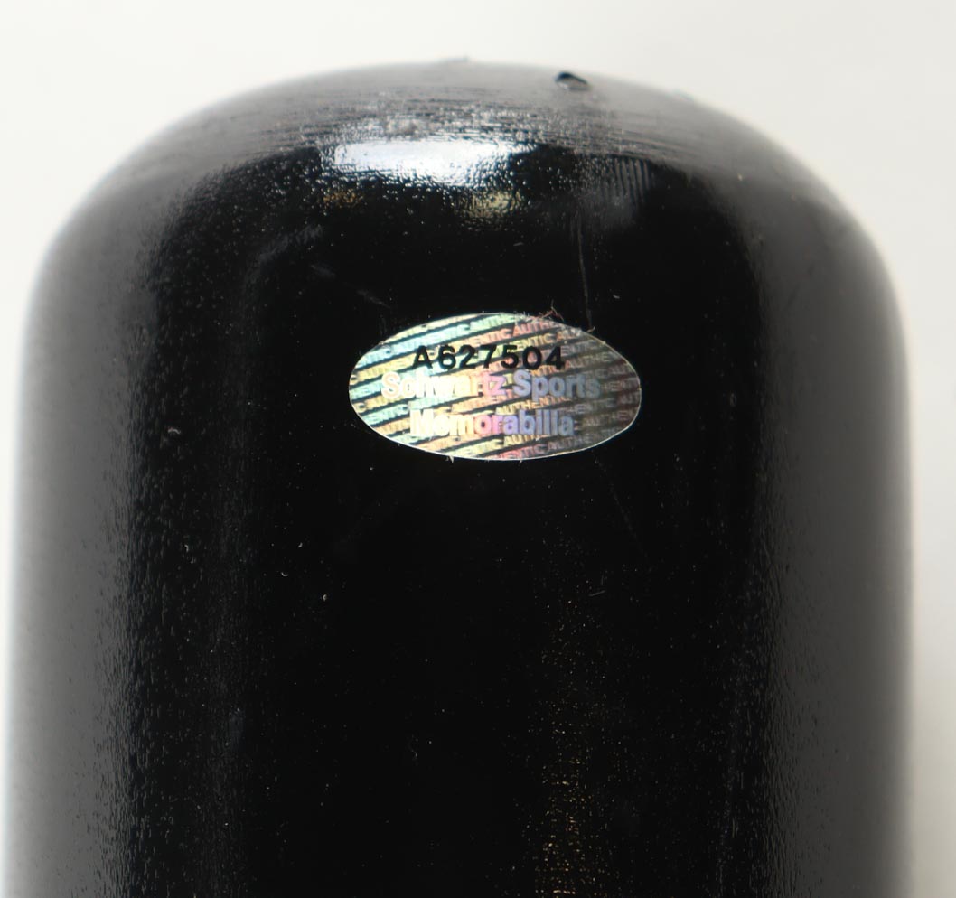 Frank Thomas Signed Louisville Slugger Baseball Bat (Schwartz) at PristineAuction.com Frank Thomas Signed Louisville Slugger Baseball Bat (Schwartz) at PristineAuction.com